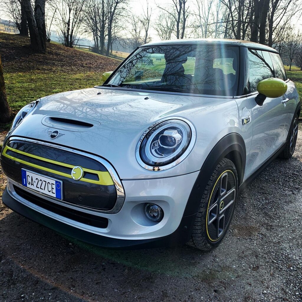 MINI Cooper SE #testdrive #MINIE #MINIfullelectric - She Motori i motori al  femminile Lei Motori